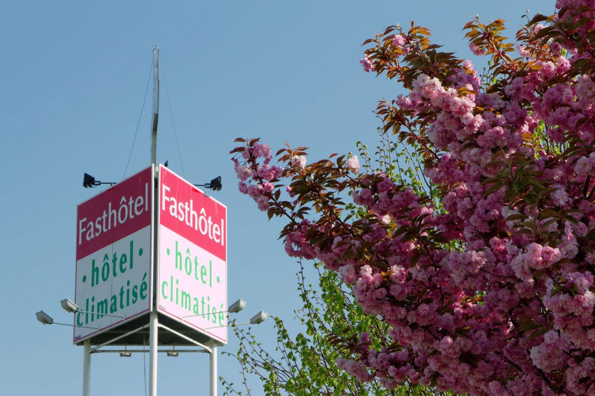 Fasthotel Le Mans Nord Fh Confort Saint-Saturnin  Eksteriør billede